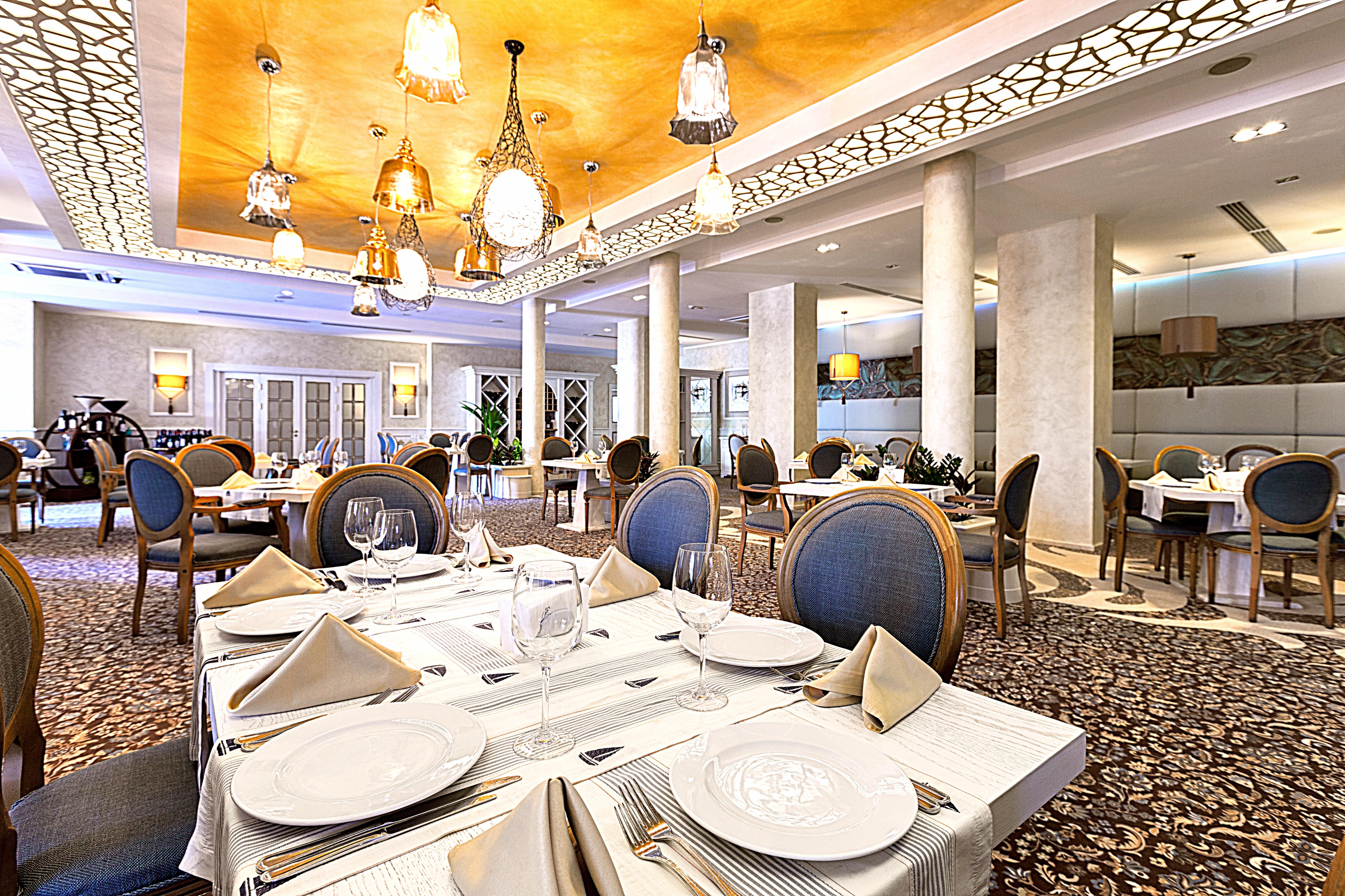 Primoretz Grand Hotel & Spa Burgas Exterior foto The restaurant